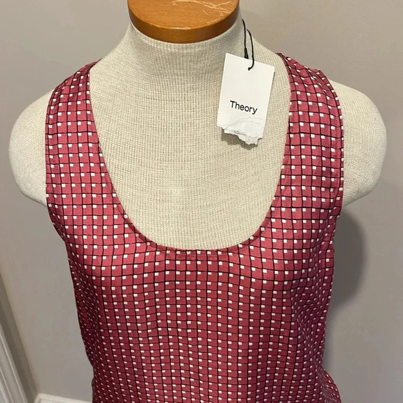 NWT!! Theory - RACER SILK TANK - Size Medium - Pink/White - Picture 4 of 8